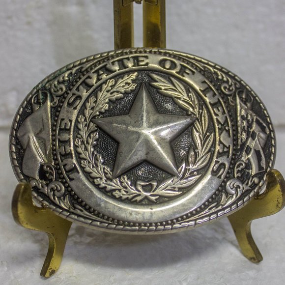 The State of Texas Belt Buckle - Picture 1 of 6